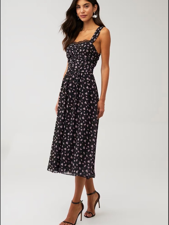 For Love And Lemons Dresses & Skirts - FOR LOVE & LEMONS
NOA MIDI DRESS Black and Floral Size L